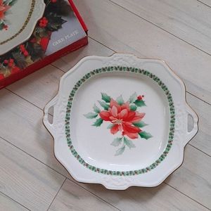 Noritake Christmas cake plate